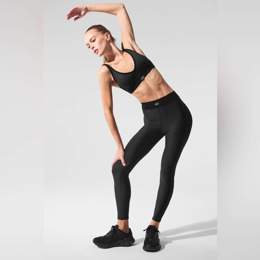 Alo Yoga Women's Black Airlift Leggings Sz. xs